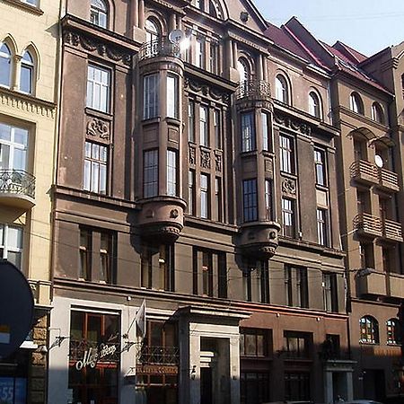 Apartment In The Centre Of Львов Номер фото