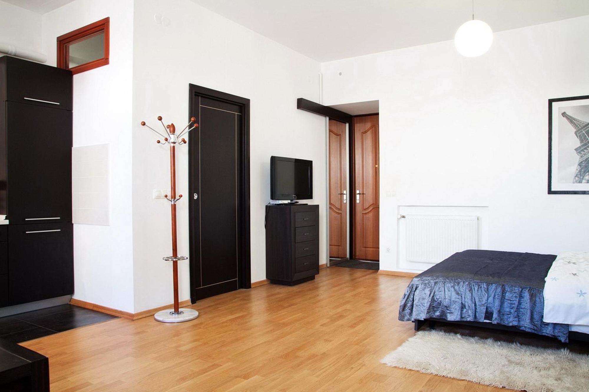 Apartment In The Centre Of Львов Номер фото