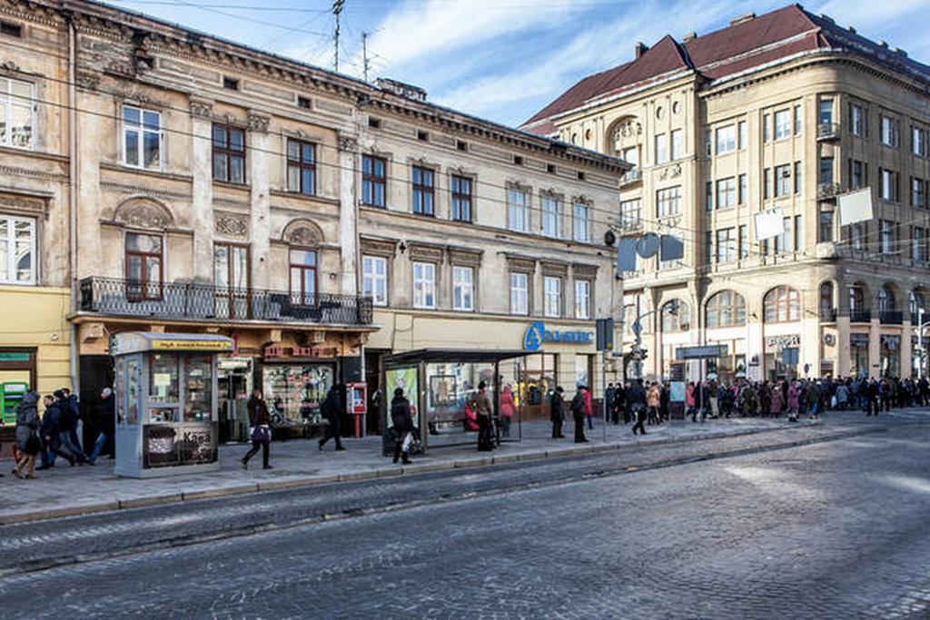 Apartment In The Centre Of Львов Номер фото