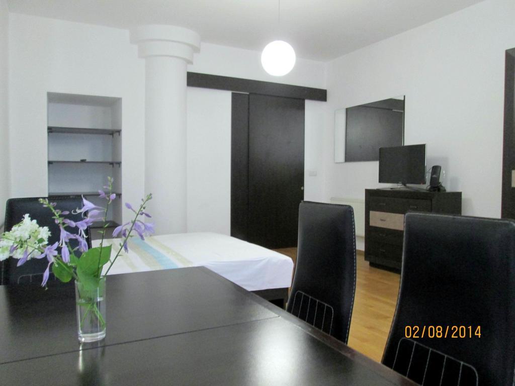 Apartment In The Centre Of Львов Номер фото